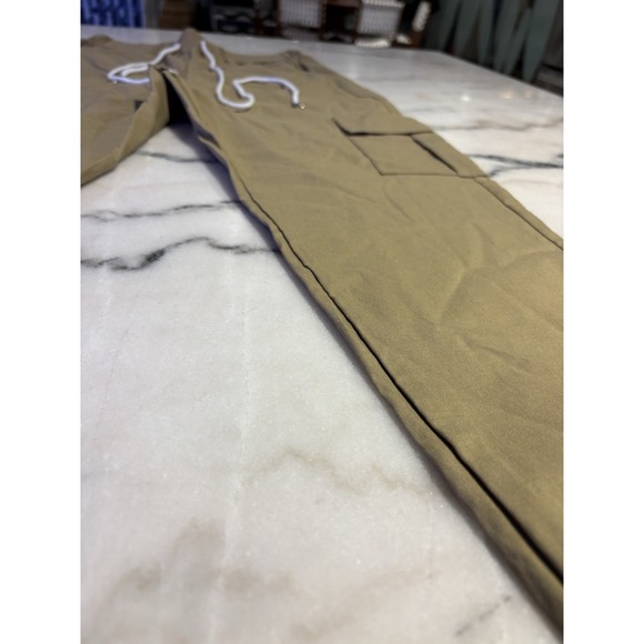 New Condition Without Tag Size Small Men's Cargo Pants Tan Khaki Color Pockets - Picture 16 of 16